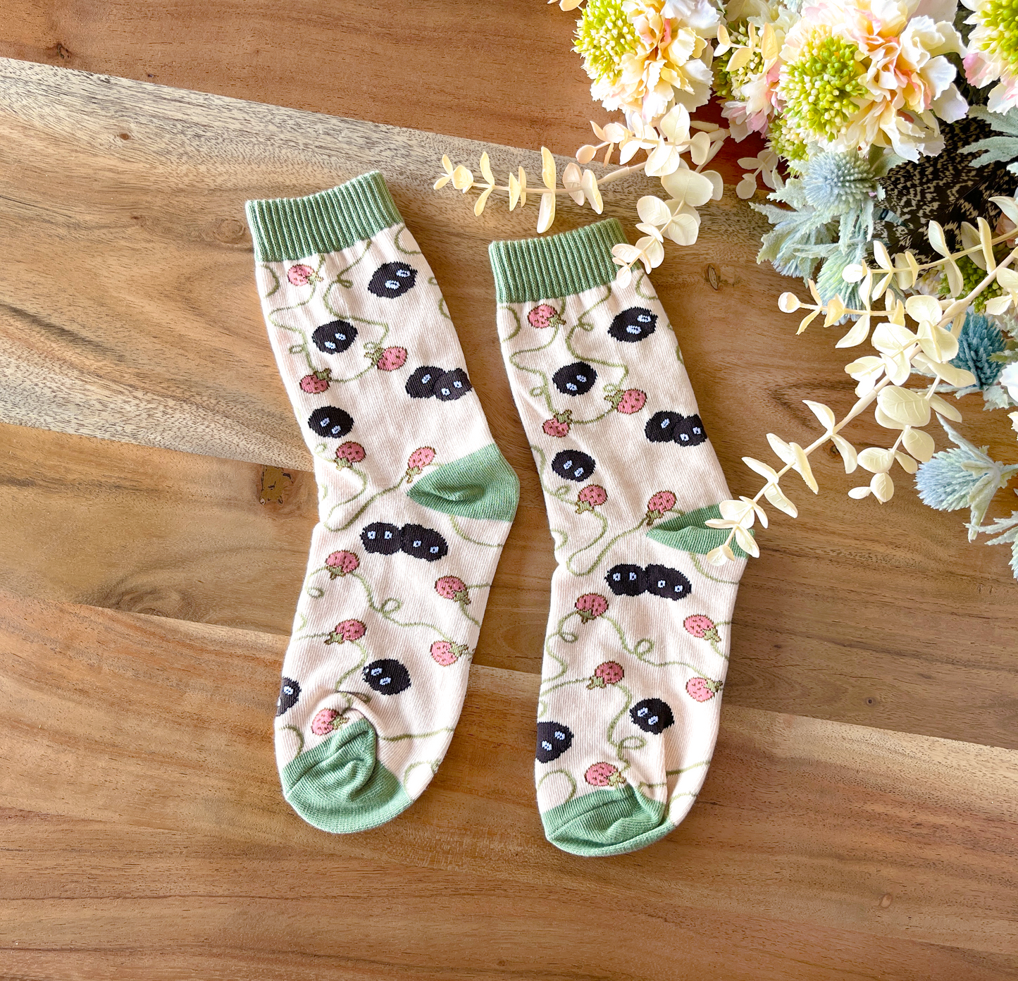SOOTS STRAWBERRIES SOCKS