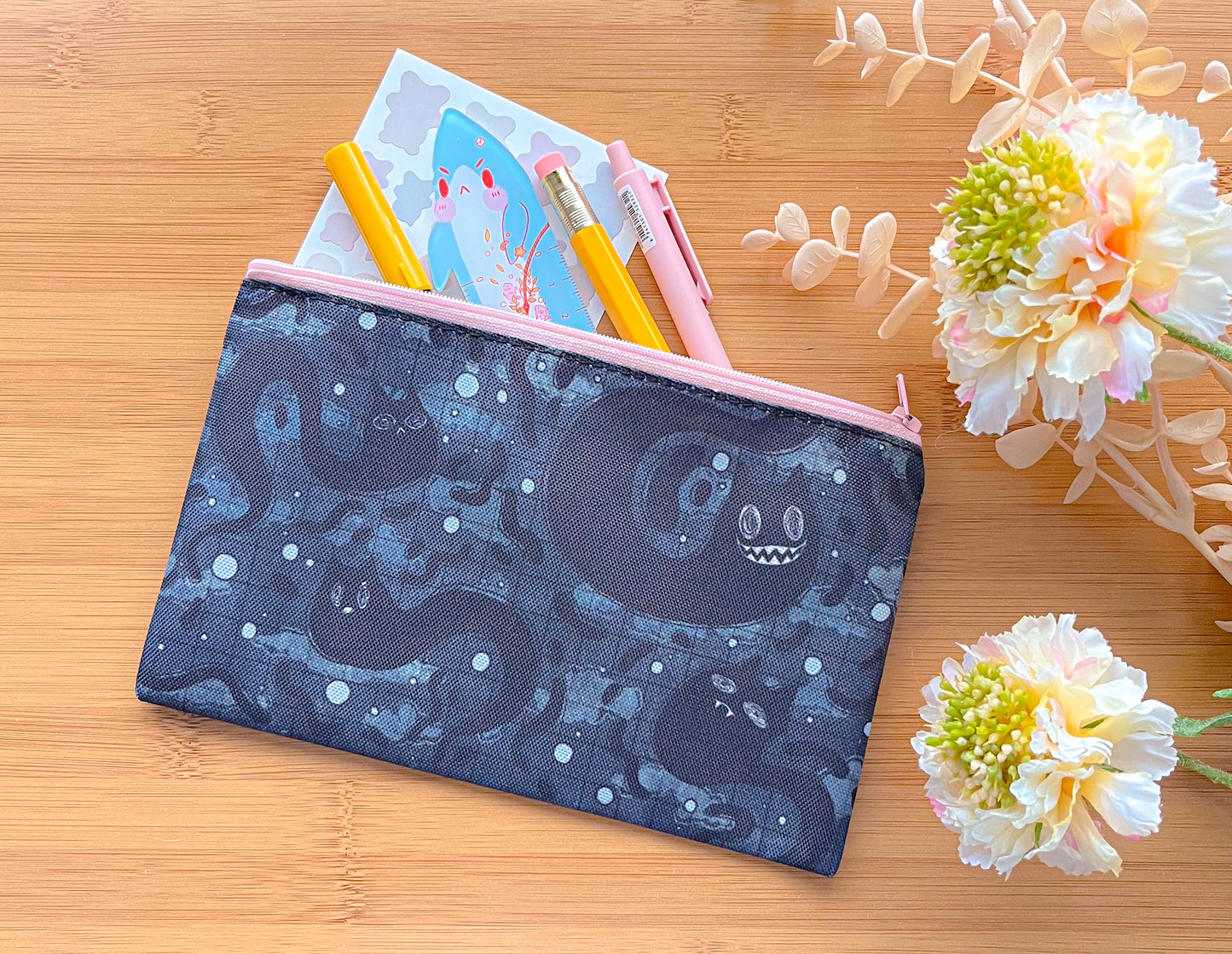 GHOSTIES POUCH