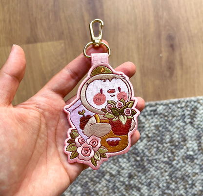 SLOTH EMBROIDERED KEYCHAIN